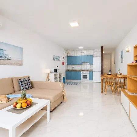 Jardines 1 Apartment